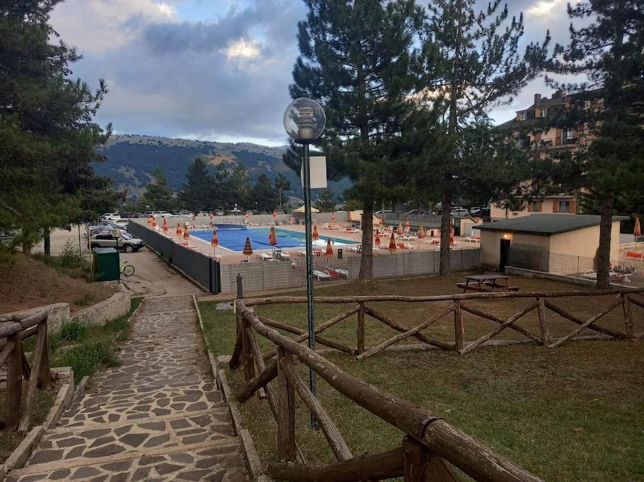 Casa Vacanza Petrari Residence Alt Air Овиндоли Екстериор снимка